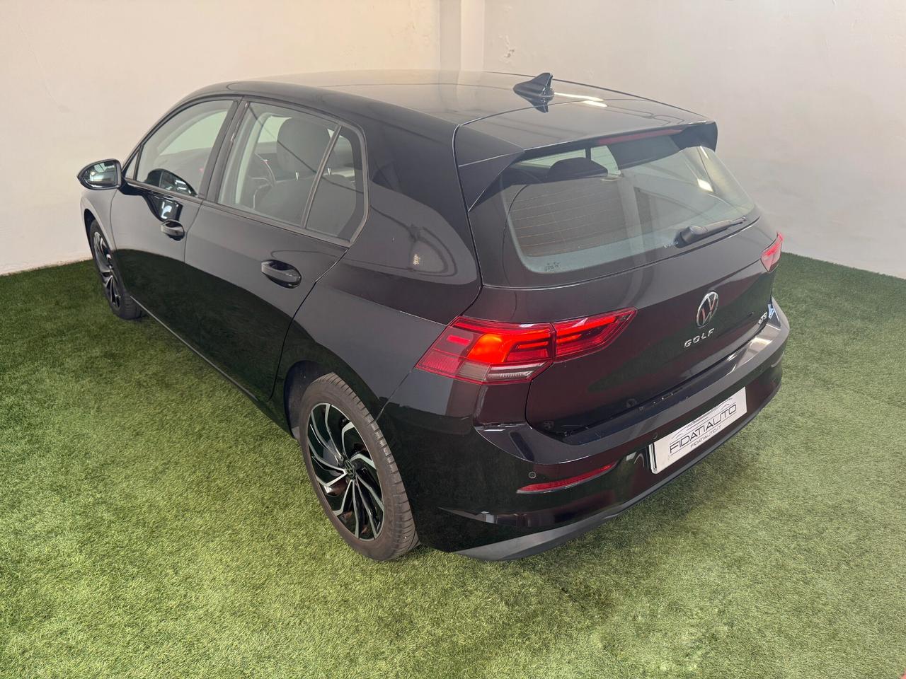 Golf VIII 1.0 etsi 110cv dsg 1PROPRIETARIO