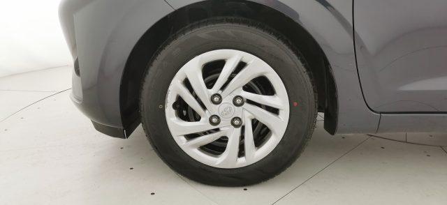 HYUNDAI i10 1.0 MPI Advanced