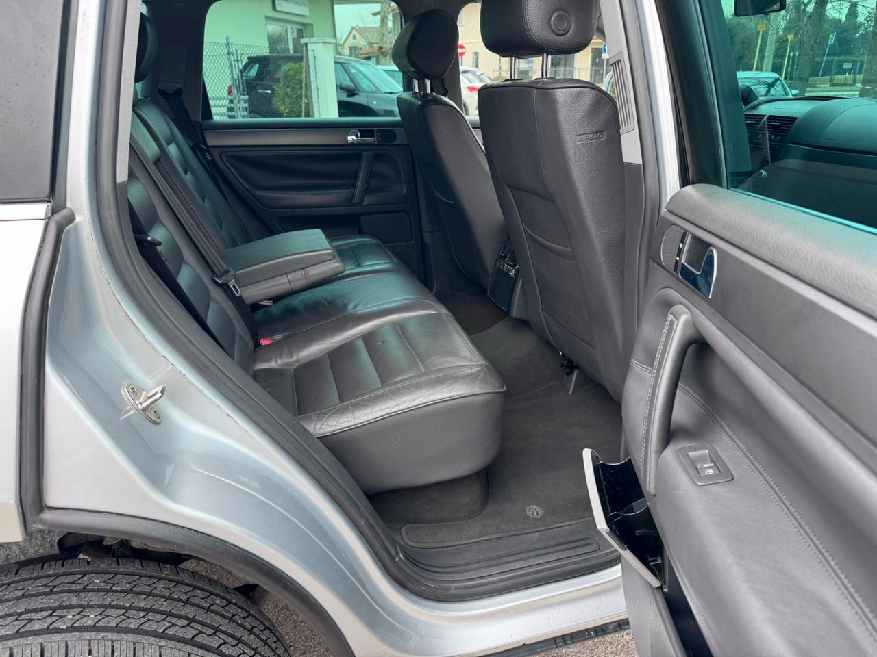 Volkswagen Touareg 3.0 V6 TDI DPF tiptronic