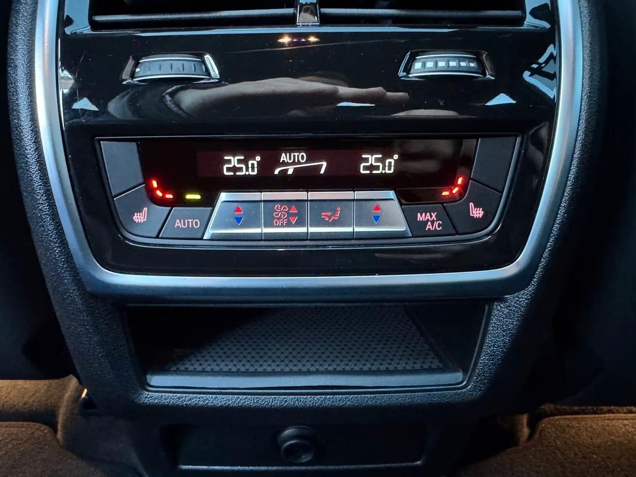 Bmw X6 M Competition 48V XDRIVE/ TETTO/ HARMAN & KARDON/ PELLE/ 360°