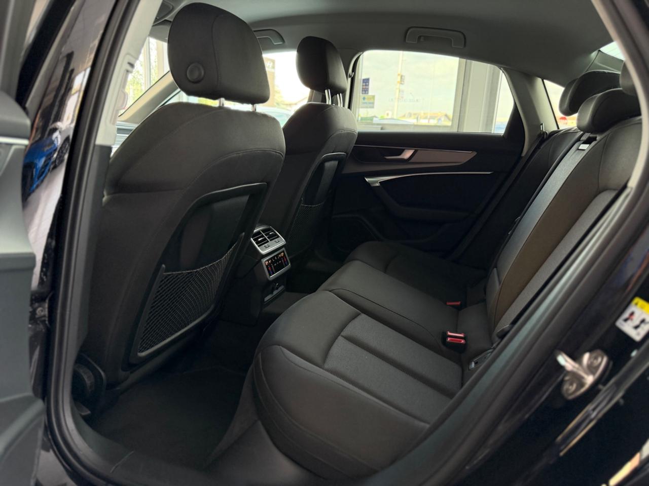Audi A6 2.0 TDI S tronic ULTRA SLINE IVA ESPOSTA