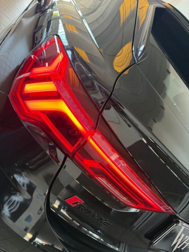 AUDI RS Q3 SPB quattro S tronic //MATRIX//21//