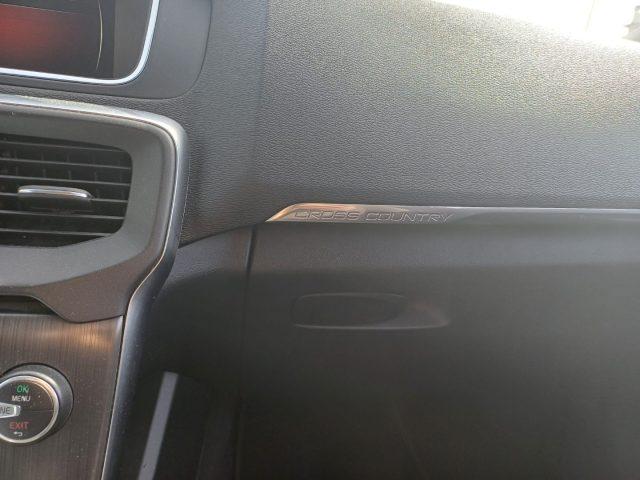 VOLVO V40 Cross Country D2 Geartronic Business