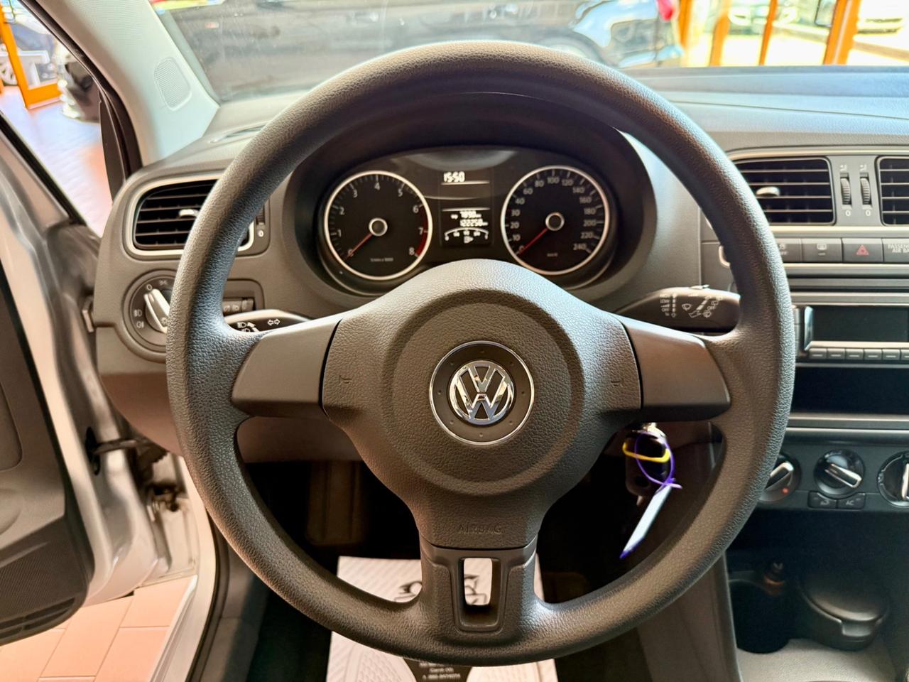 VW Polo 1.2 benzina 69cv Neopatentati