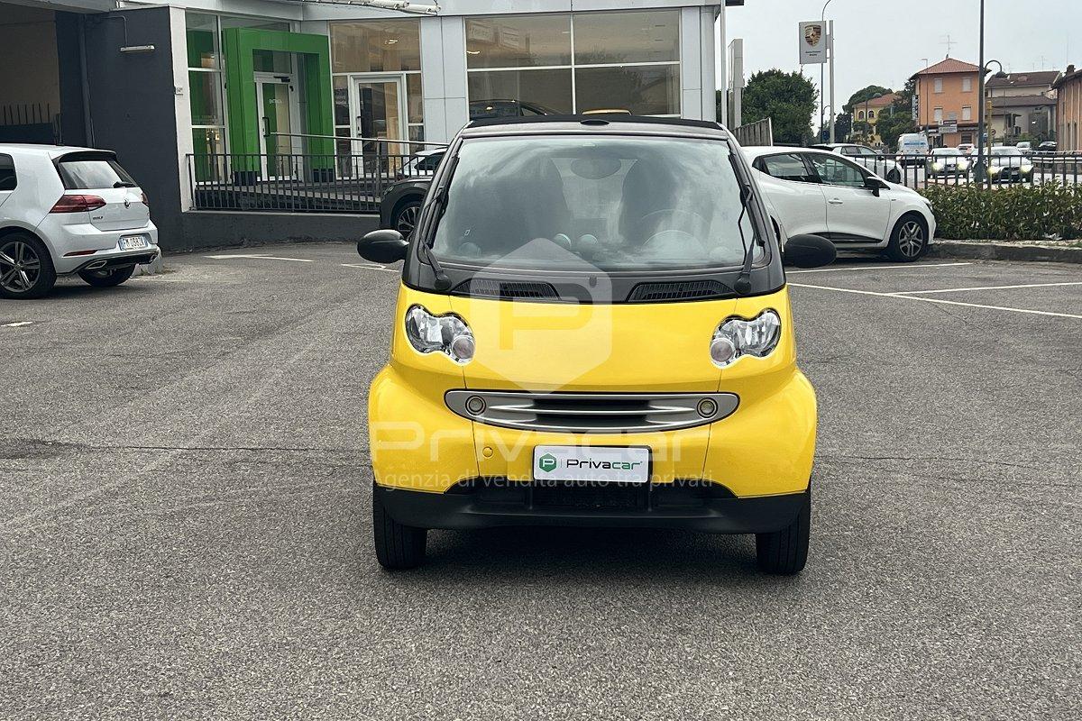 SMART fortwo 700 cabrio pure (45 kW)