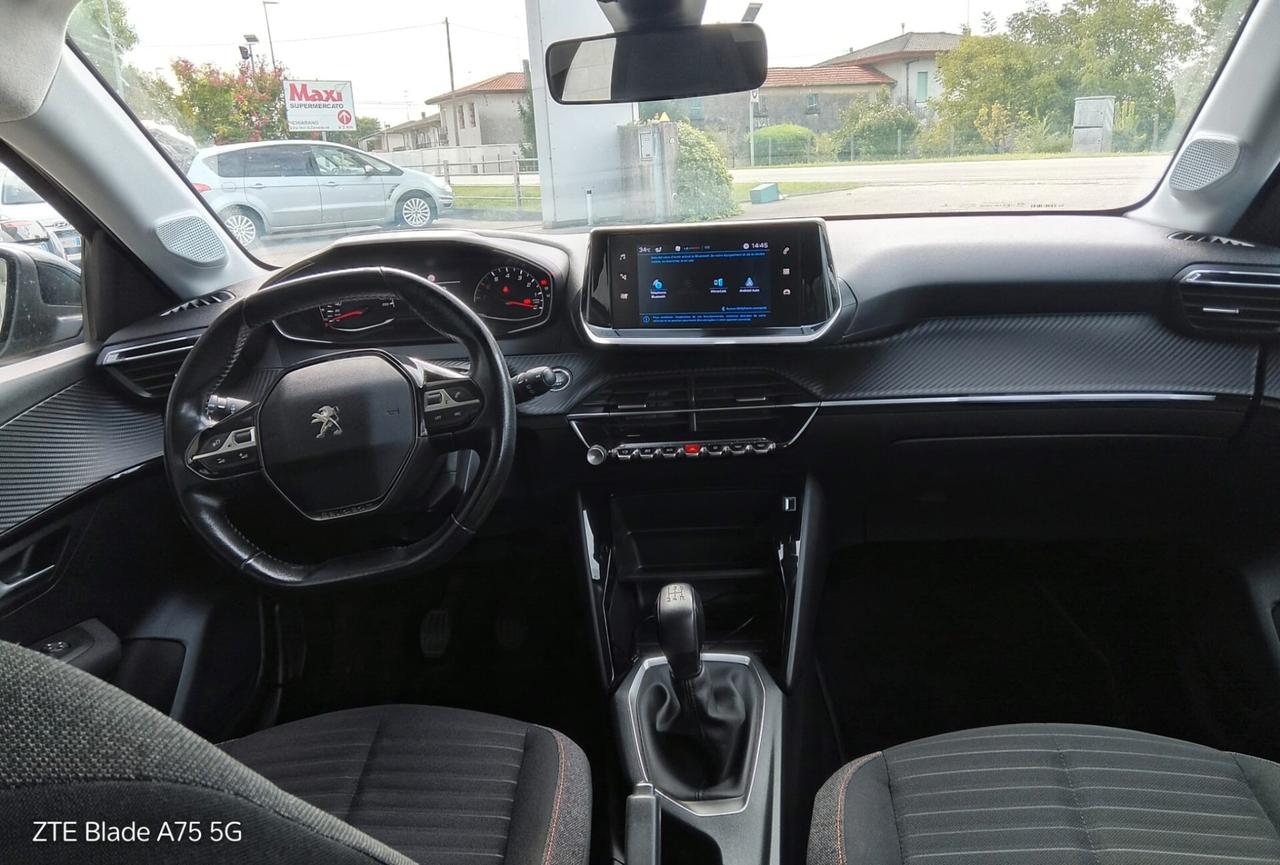 Peugeot 208 1.2 2020 neopatentati