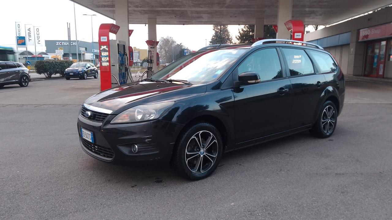 Ford Focus 1.6 TDCi (110CV) SW Tit. DPF neop 13