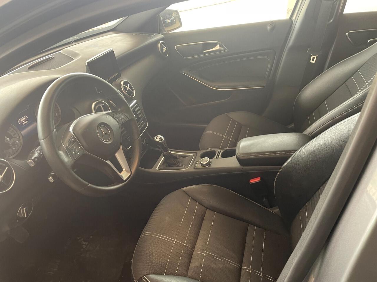 Mercedes-benz A 180 A 180 CDI Premium