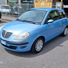 Lancia Ypsilon 1.2 16V Argento