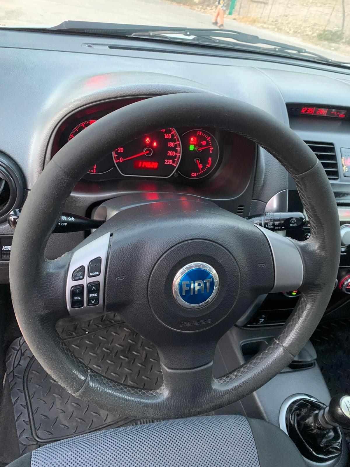 Fiat Sedici 1.9 MJT 4x4 Dynamic