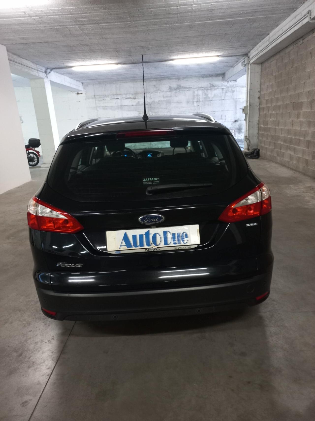 Ford Focus 1.6 120 CV GPL SW