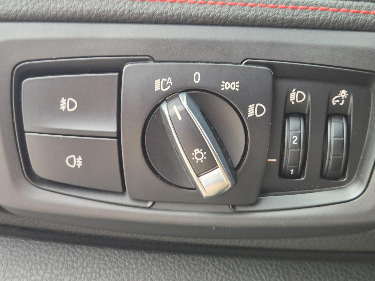 Bmw 218d 2er Active Tourer 218d Luxury 7 POSTI