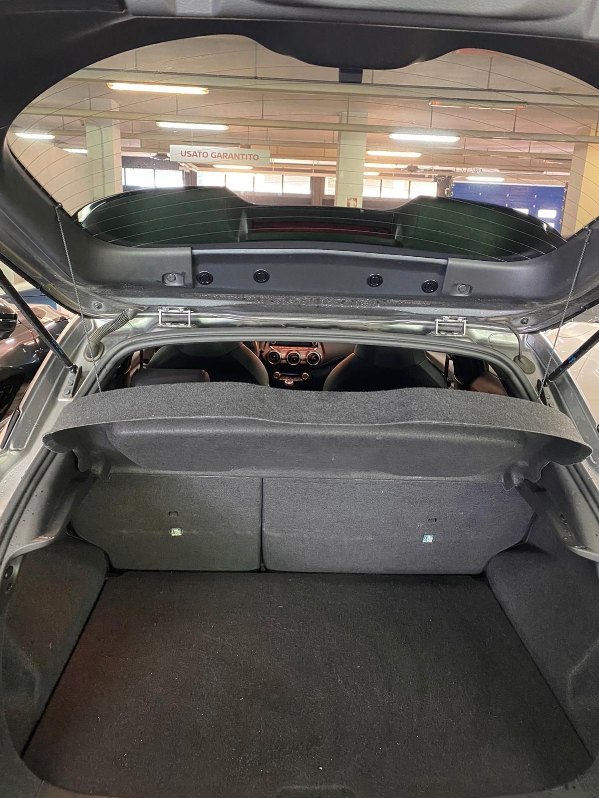 Nissan Juke 1.0 DIG-T 114 CV N-Connecta