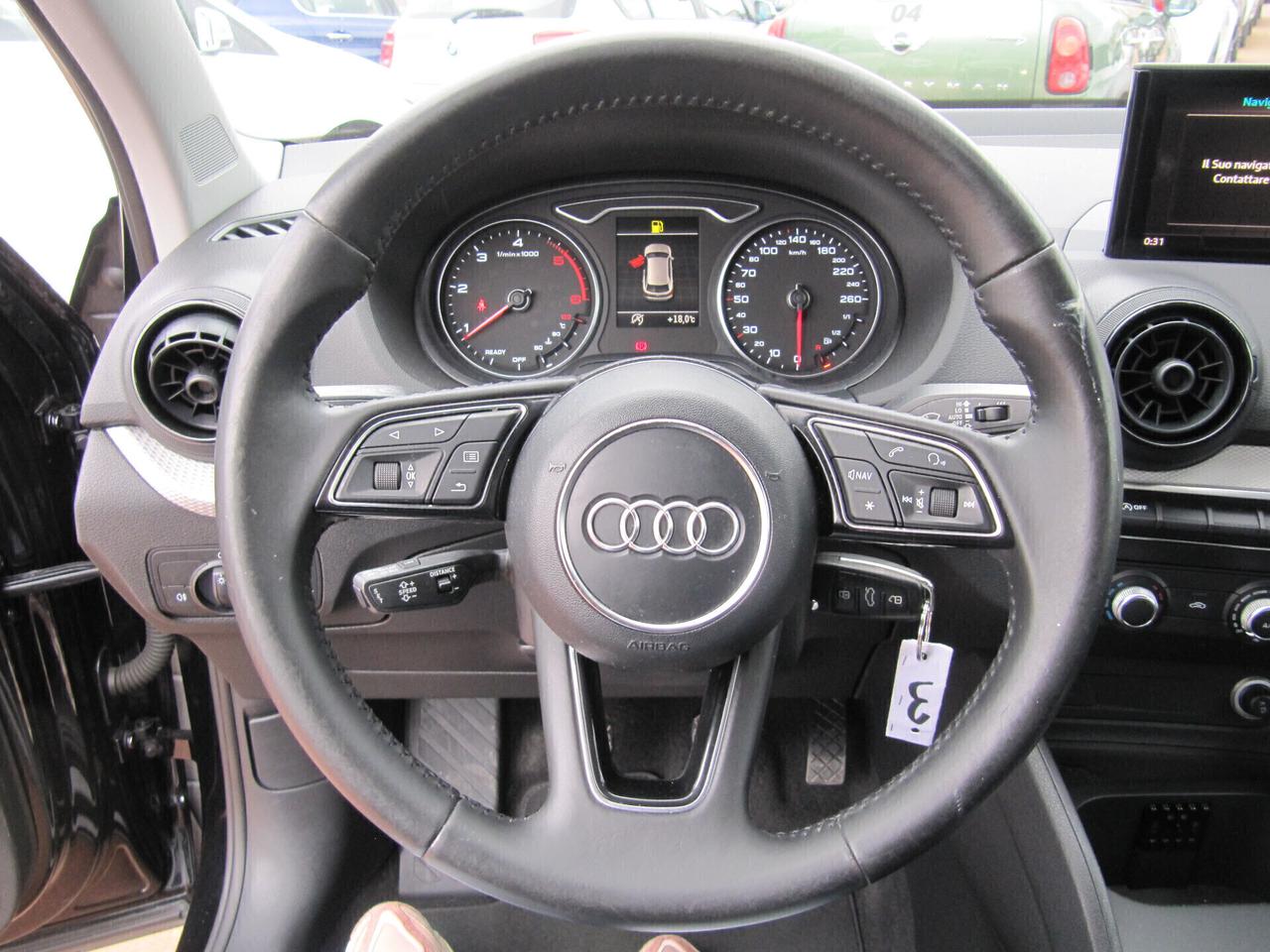 Audi Q2 1.6 TDI Business - 2016