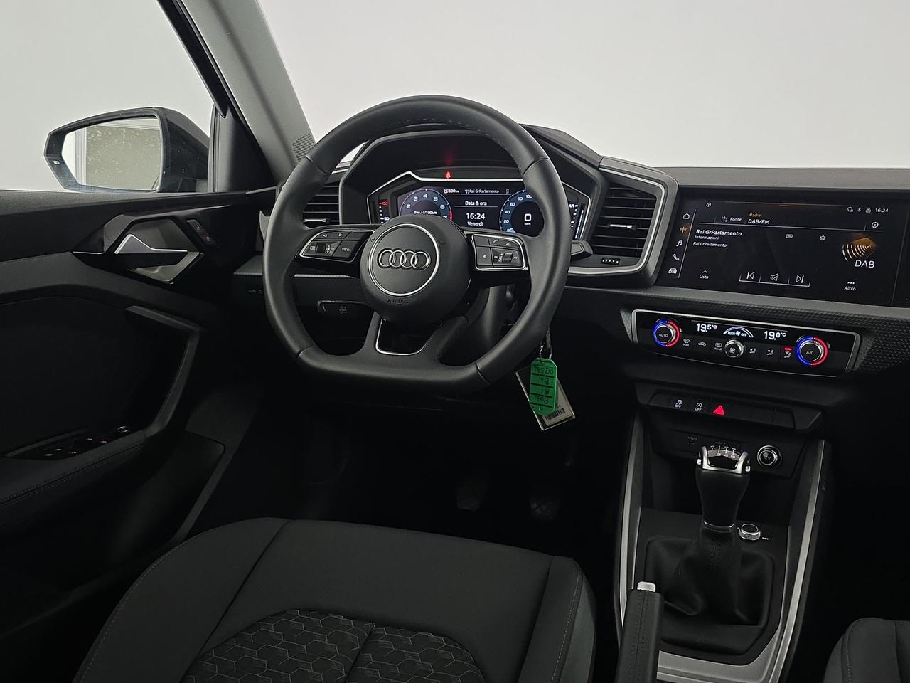 Audi A1 sportback 30 1.0 tfsi s line edition 116cv