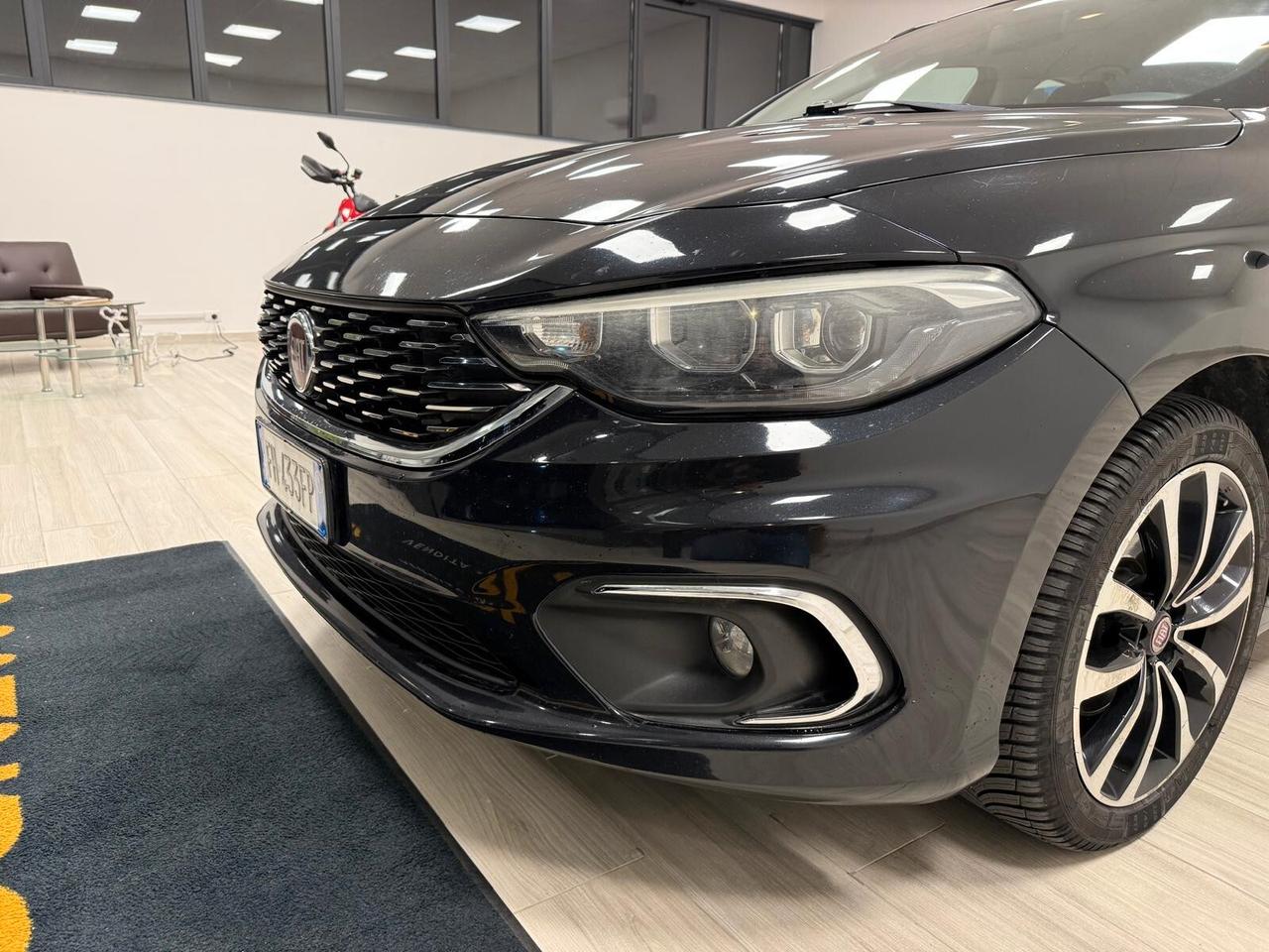 Fiat Tipo 1.6 Mjt S&S SW Lounge