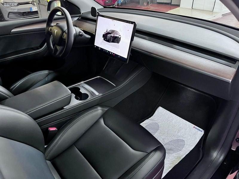 Tesla Model Y Model Y Long Range AWD