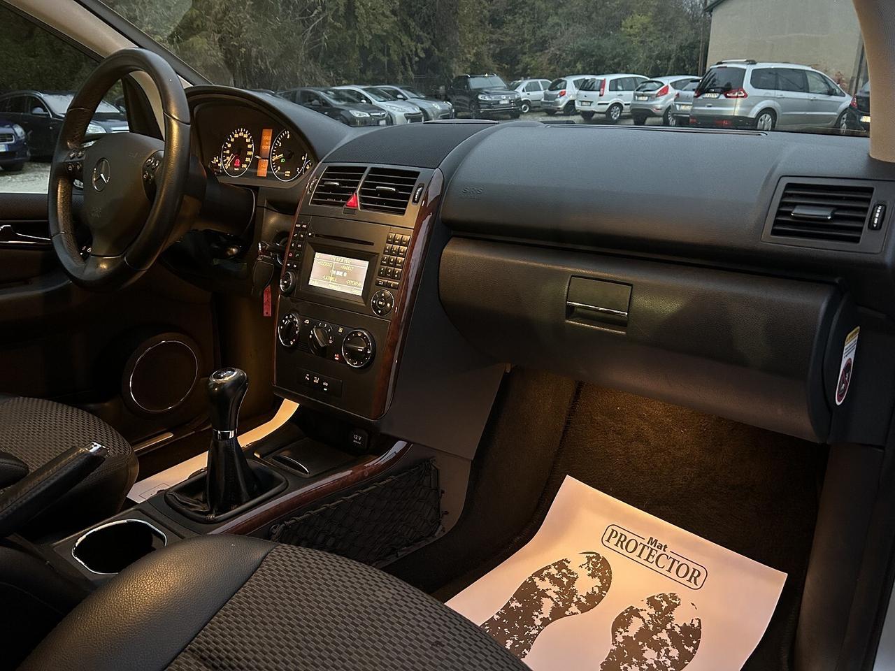 MERCEDES CLASSE A 160 95CV UNICO PROPRIETARIO