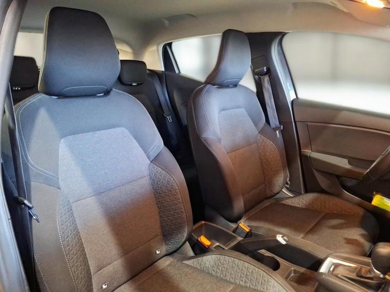 RENAULT CLIO 1.6 HYBRID E-TECH 67KW BUSINESS 5 PORTE BERLINA