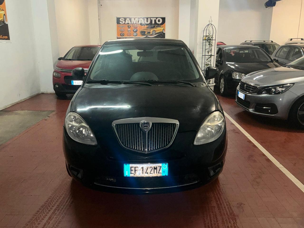 Lancia Ypsilon 1.2 69 CV Diva 2011