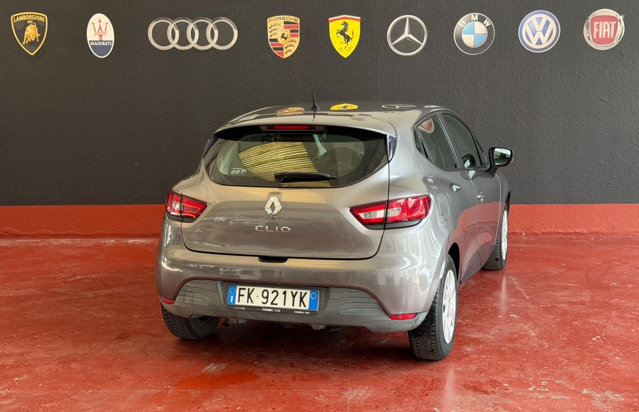 Renault Clio 1.2 75CV GPL 5 porte