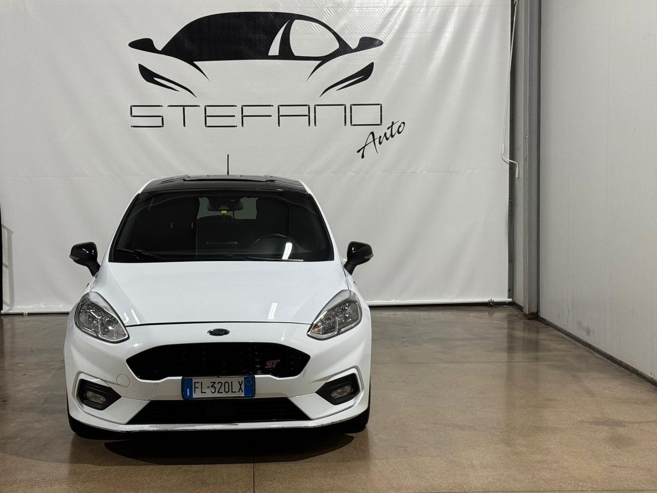 Ford Fiesta 1.5 TDCi 5 porte ST-Line