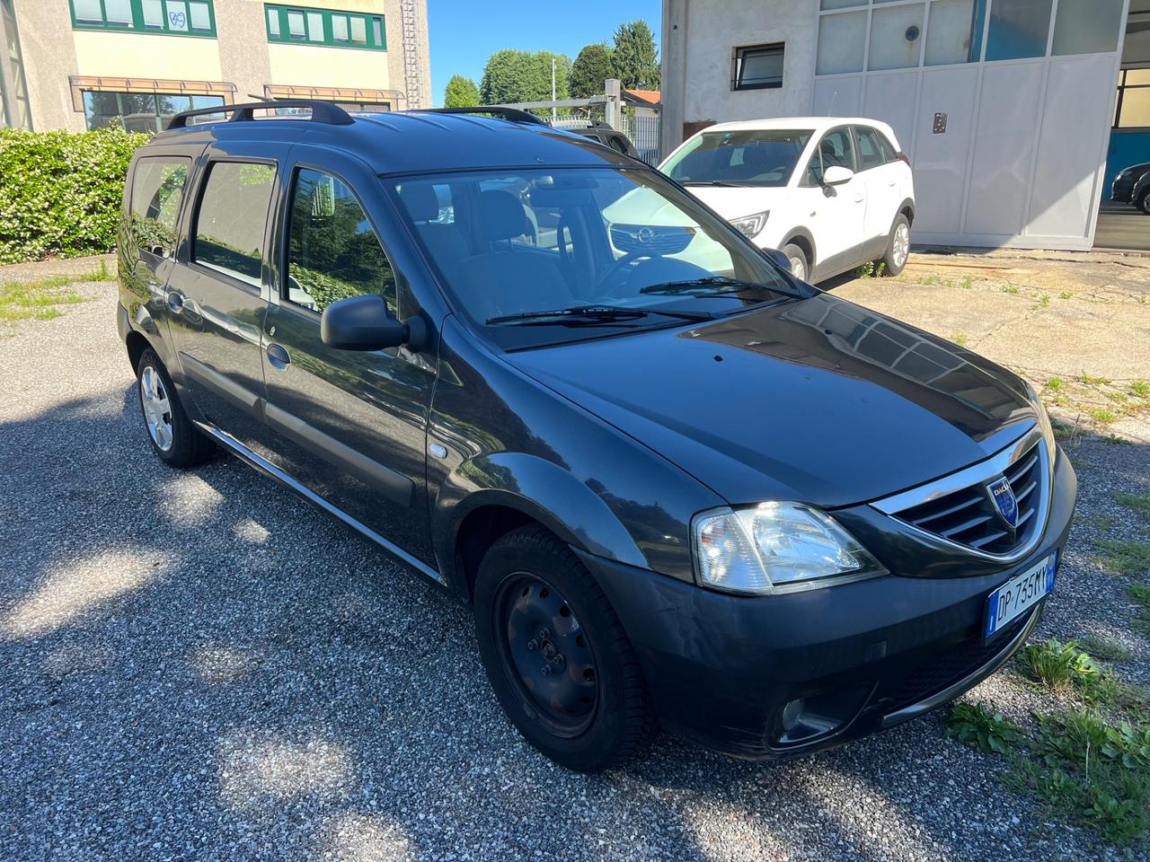 Dacia Logan 1.6 Lauréate