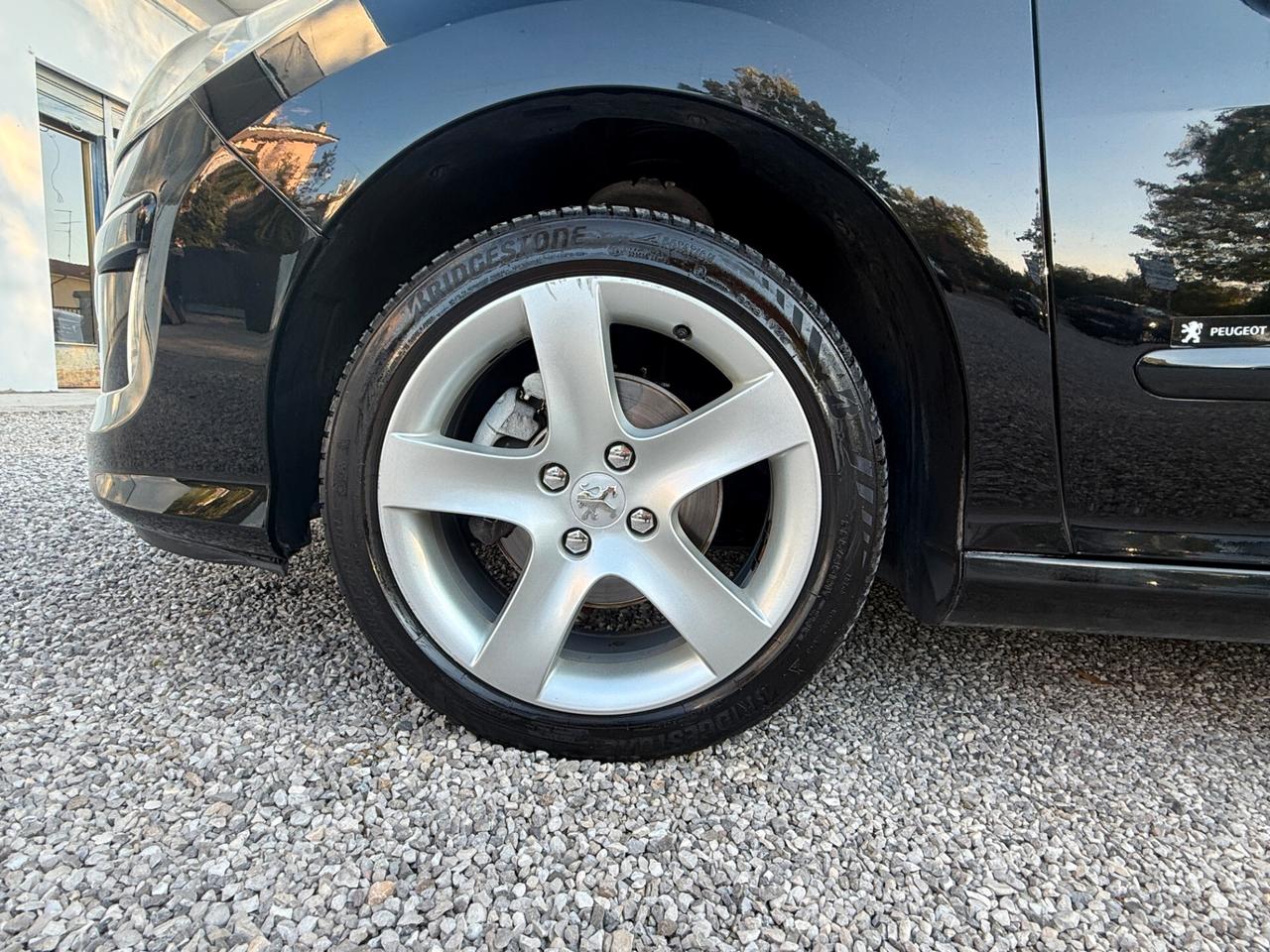 Peugeot 308 1.6 HDi 110CV 5p. Premium (5 Marce)