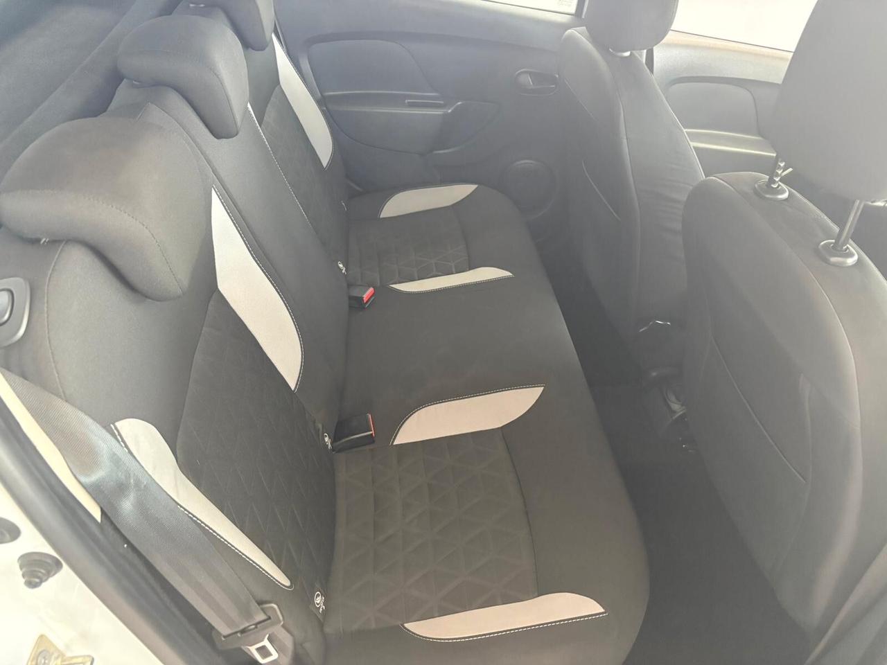 Dacia Sandero Stepway 1.5 dCi 8V 90CV Start&Stop