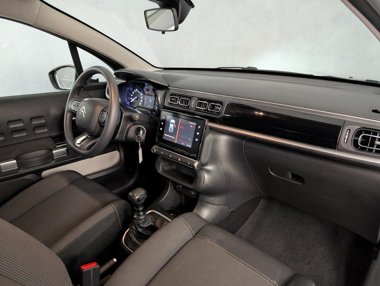 Citroen c3 iii 1.2 puretech 110cv Max