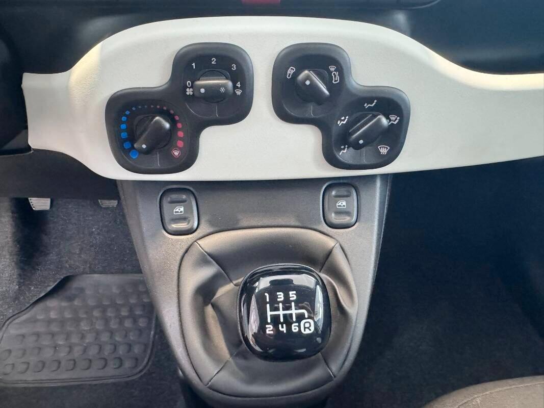 Fiat Panda 1.0 FireFly S&S Hybrid Pandina