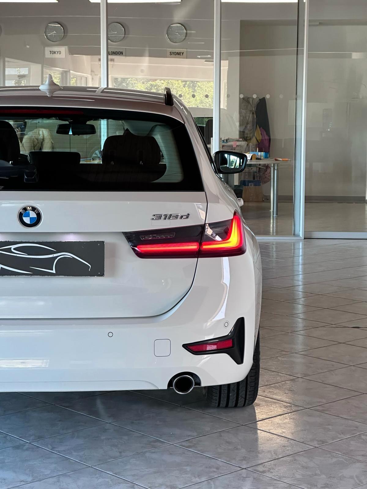 Bmw 318d 48V Touring Serie 3 G21 2022 Touring Business Advantage Auto *UniProprietario*2022