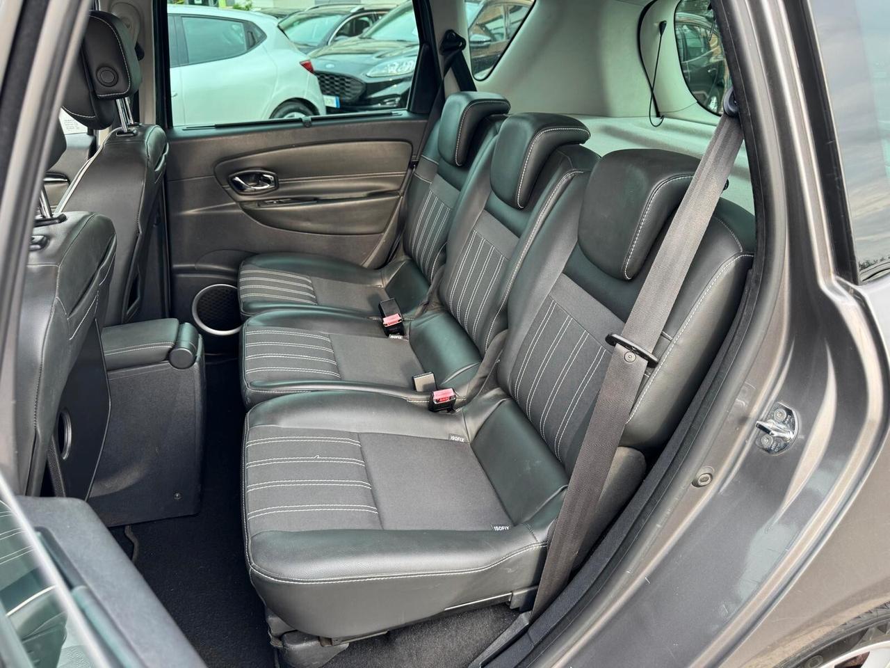 Renault Scenic XMOD 1.5 DCI 110CV 2012