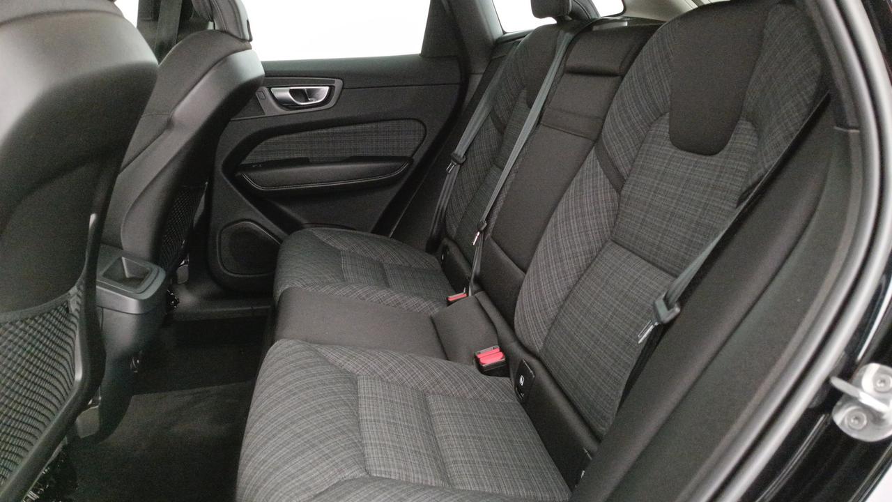 VOLVO XC60 2.0 b4 Inscription auto