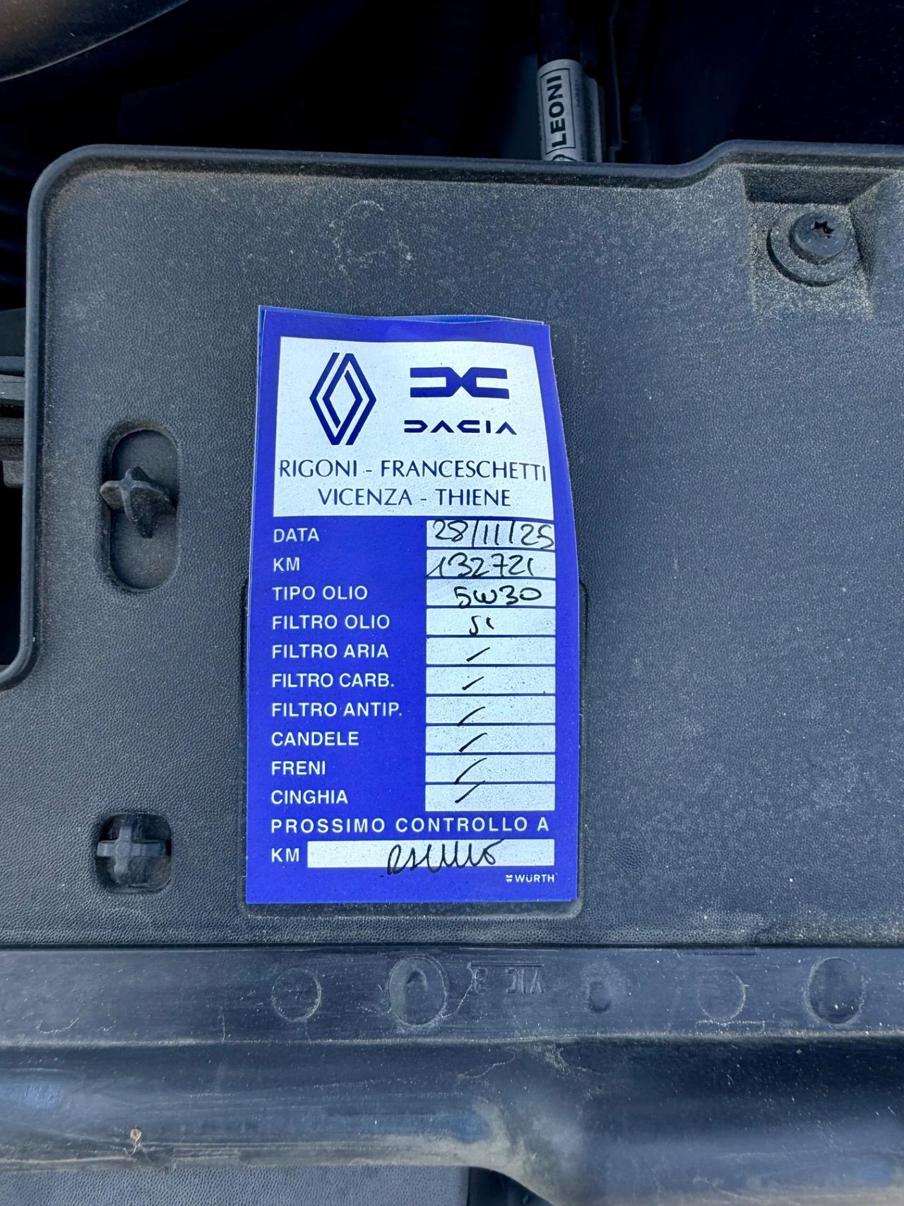 Renault Clio 1.5dCi 90cv Automatico Moschino E6