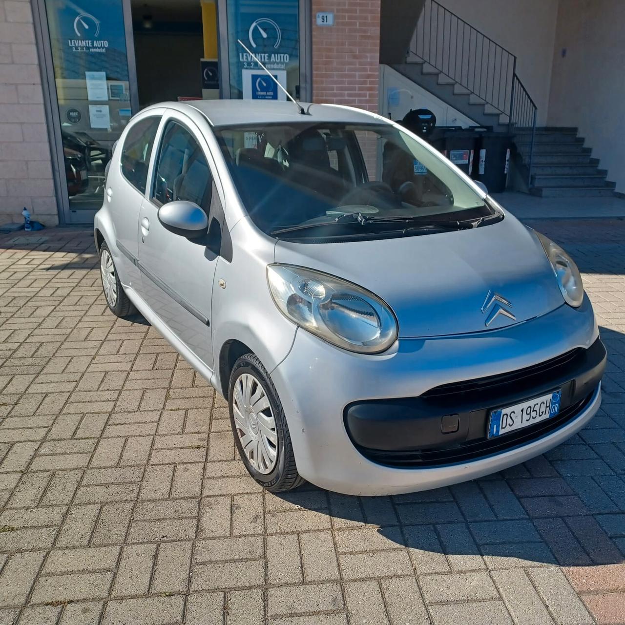 120.208KM C1 1.0 5P NEOPATENTATI OTTIMA