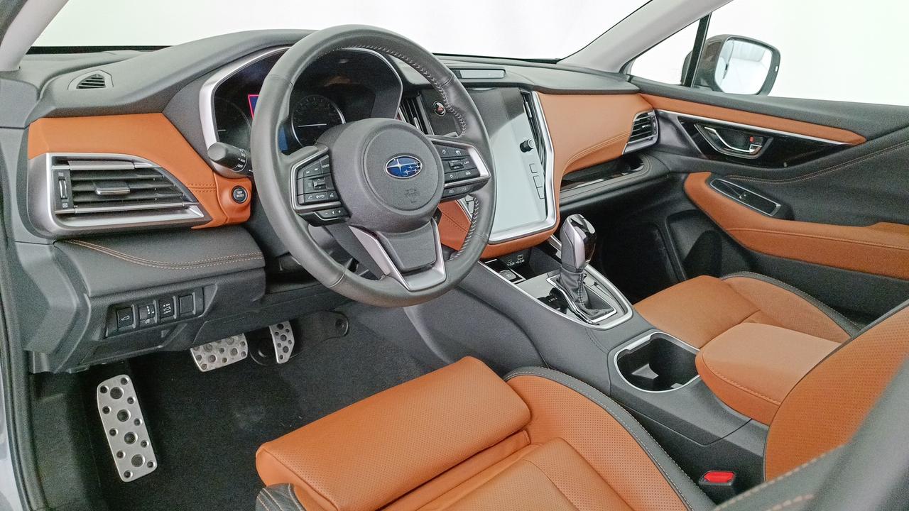 SUBARU Outback 2.5i Premium lineartronic