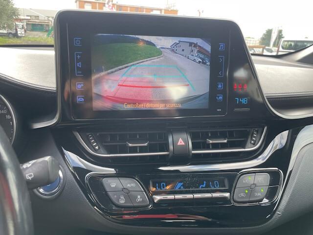 Toyota C-HR 1.8 Hybrid E-CVT Business