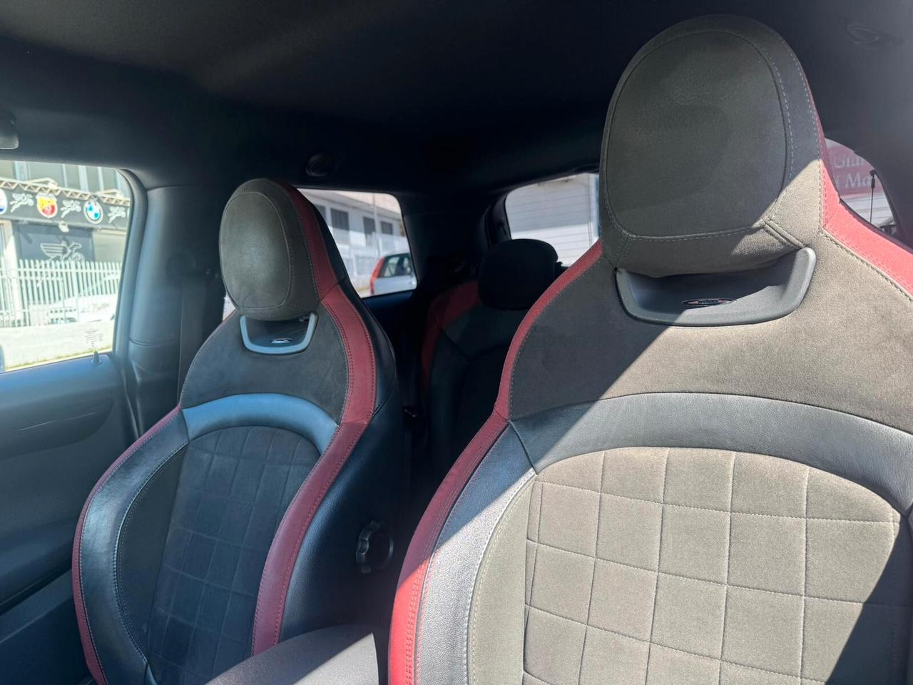 Mini Cooper s 2.0 John Cooper Works CHALLENGE EDITION 16/37