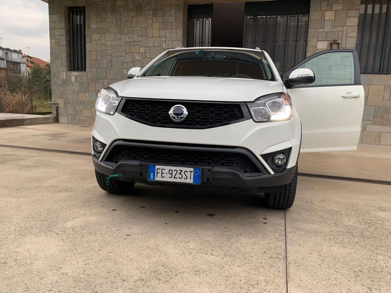 Ssangyong Korando 2.0 AWD MT GPL Plus