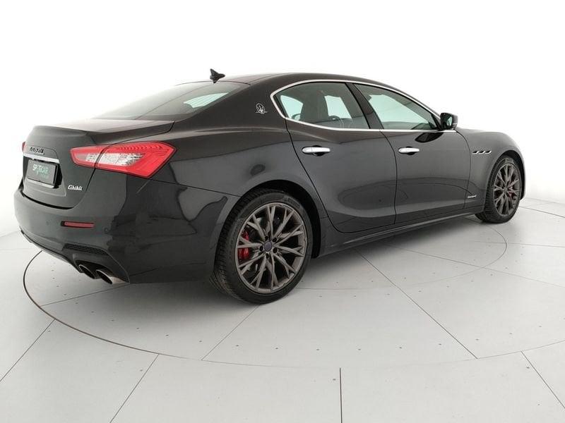 Maserati Ghibli V6 Diesel Gransport 275 CV