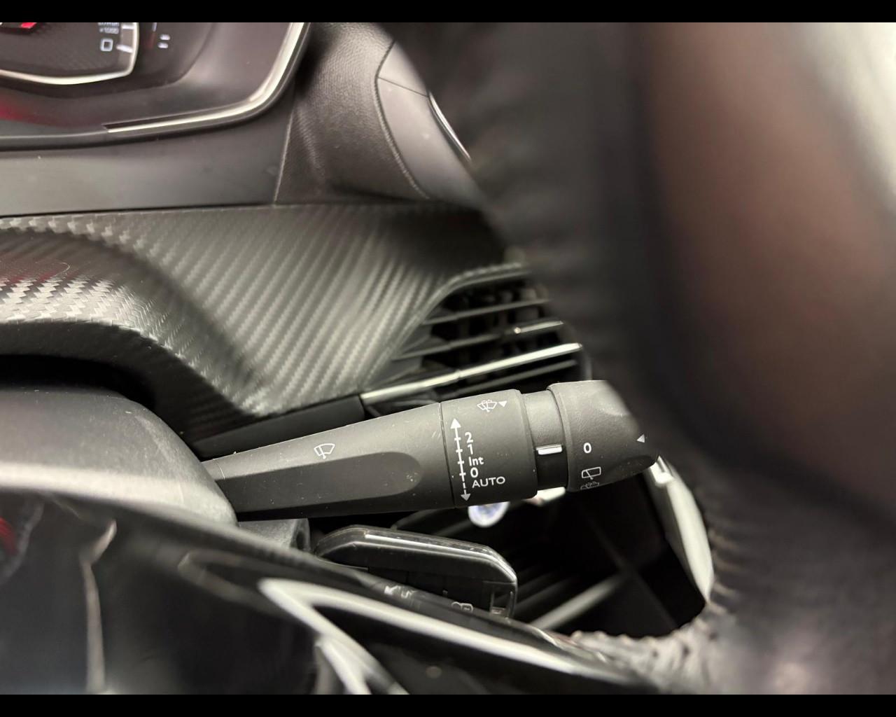 PEUGEOT 2008 1.2 puretech Active 100cv - GPL AFTERMARKET