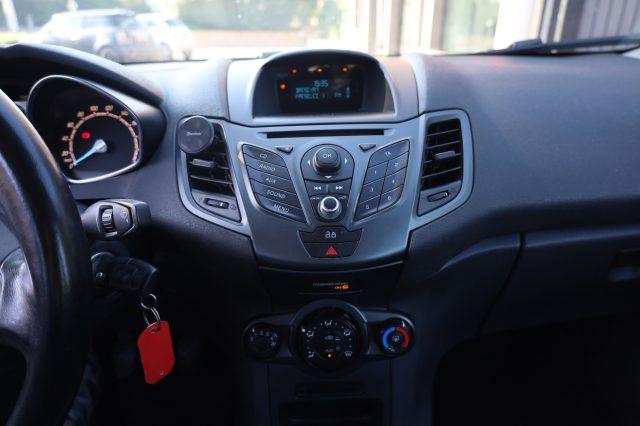 FORD Fiesta 1.2 60CV Benz.GPL 5Porte Titanium per NEOPATENTATI