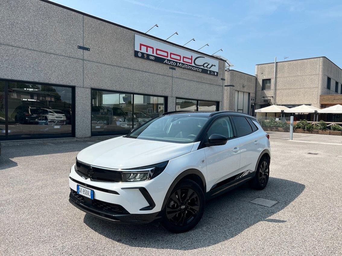Opel Grandland 1.5 ecotec aut. AT8 131 Cv - Gancio Traino