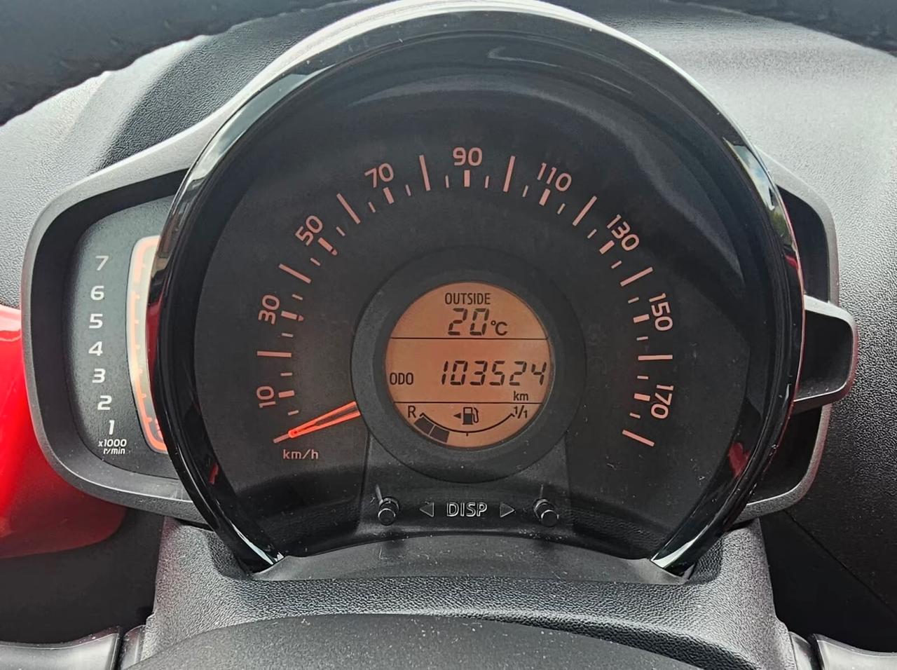 Toyota Aygo 1.0 VVT-i 69 CV 5 porte x-play