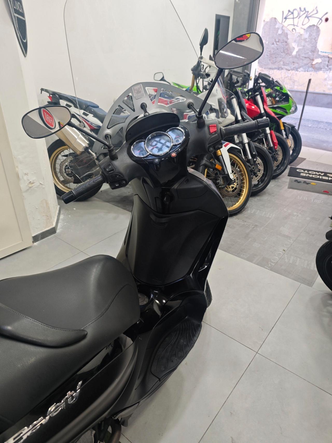 Piaggio Beverly 350 S sport abs