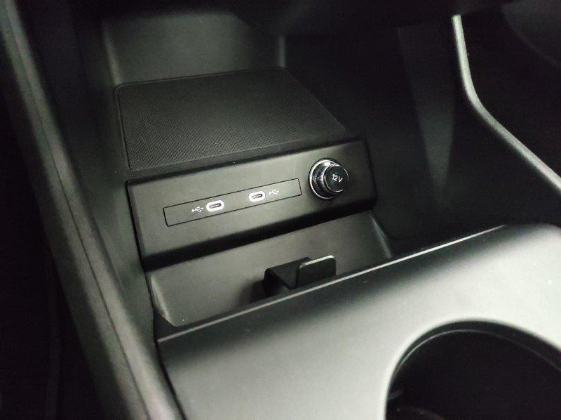 AUDI Q4 e-tron - Q4 40 e-tron Business Advanced