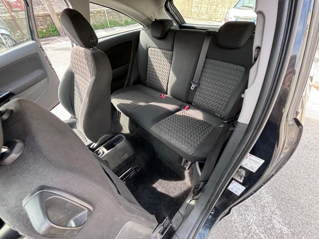 Opel Corsa 1.2 85CV 3 porte GPL-TECH b-color