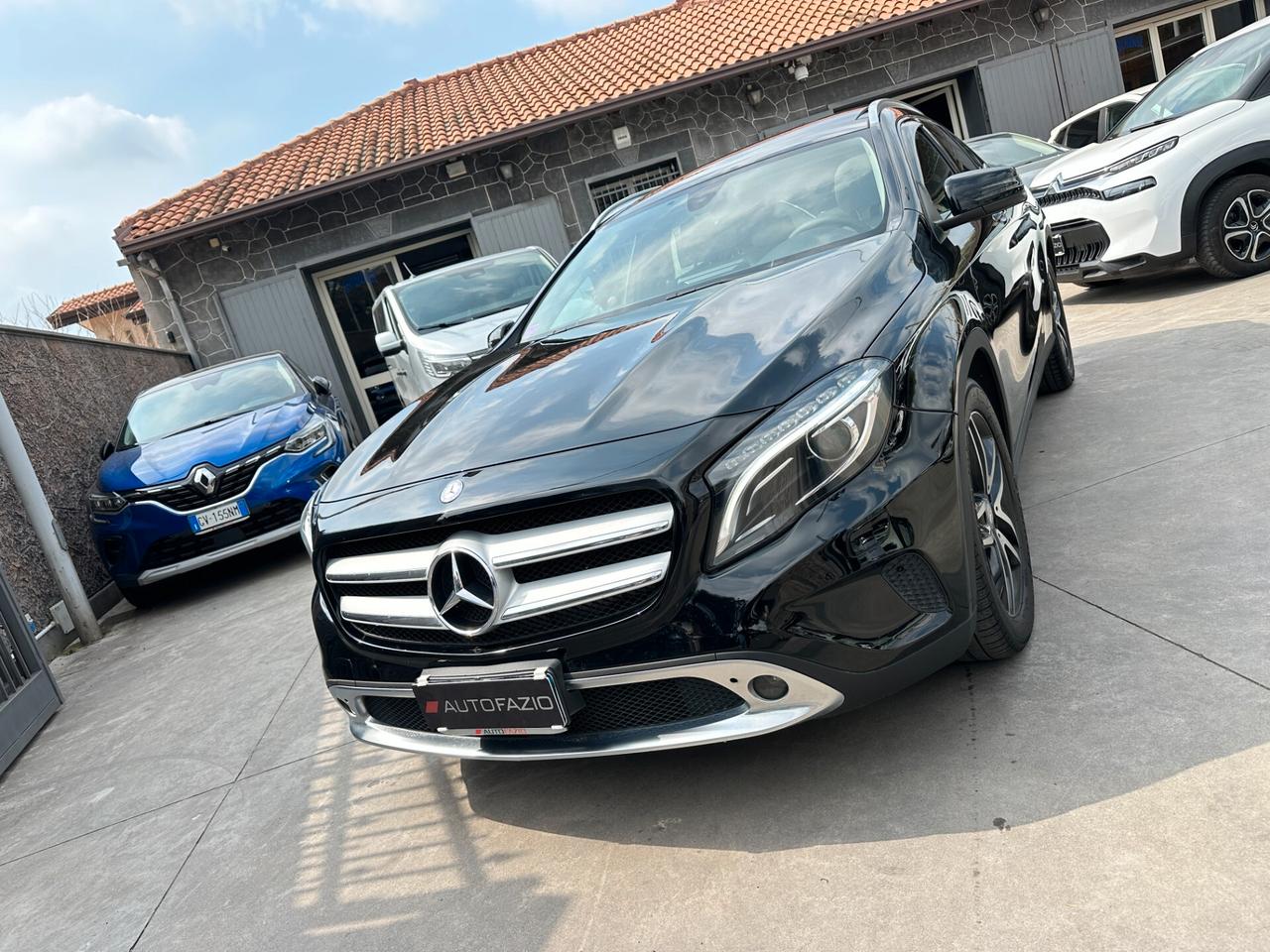 Mercedes-benz GLA 180 200 d Enduro Activity