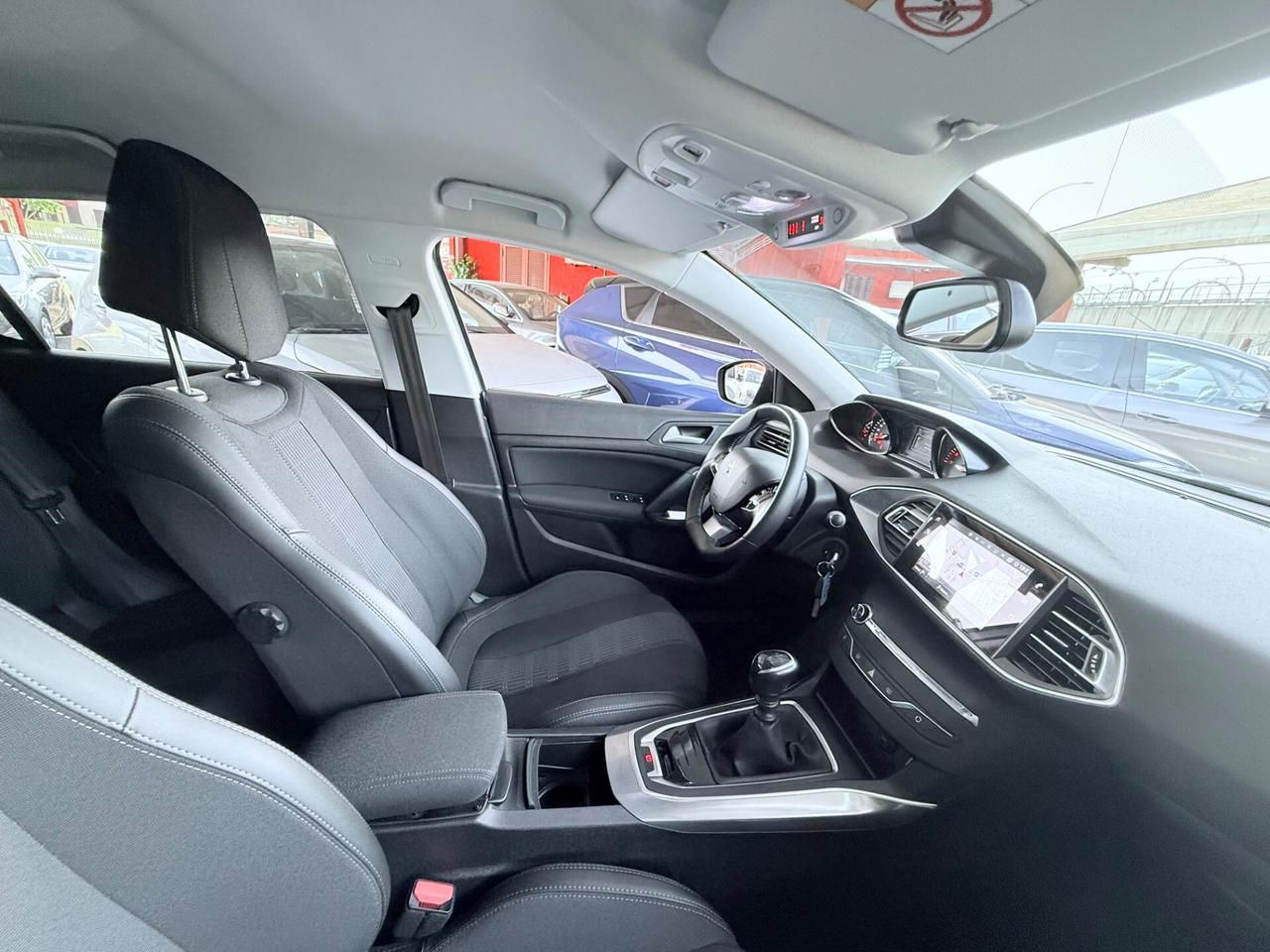 308 1.2 benzina 130- Allure-Iva esp-unipro-rate-garanzia-